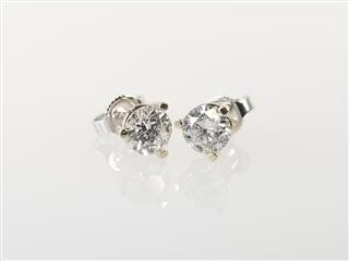 14K White Gold APX 1 CTTW Round Diamond Stud Earrings